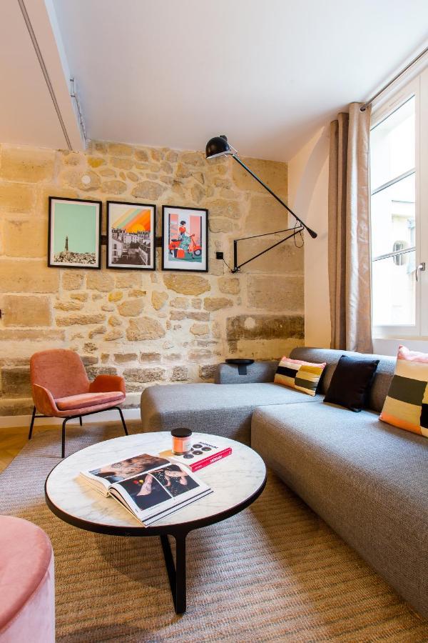 CMG - Place des Vosges Paris Extérieur photo