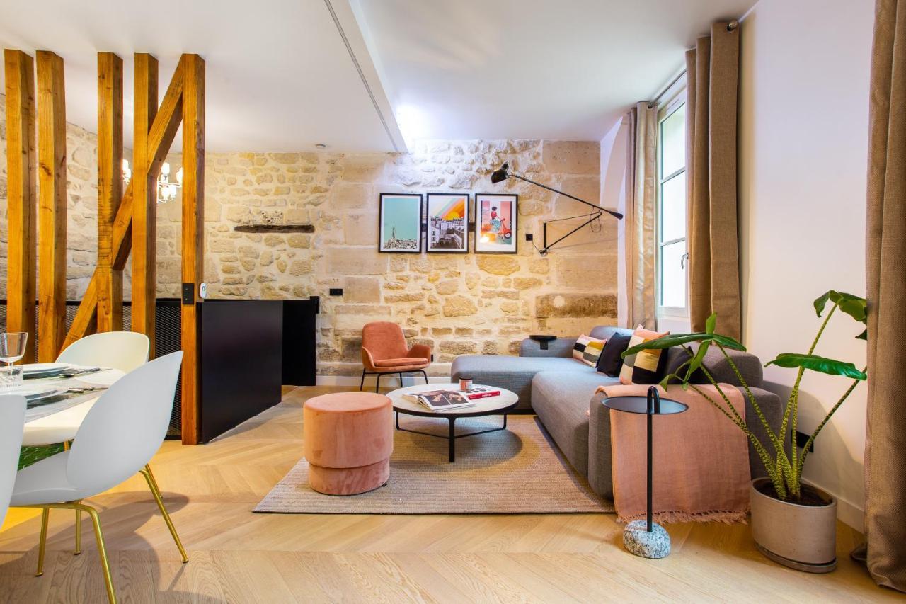 CMG - Place des Vosges Paris Extérieur photo